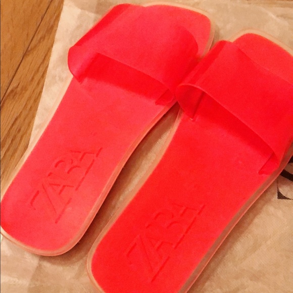 [ZARA] PINK PLASTIC BEACH SANDALS - SIZE 6.5 - Picture 6 of 6